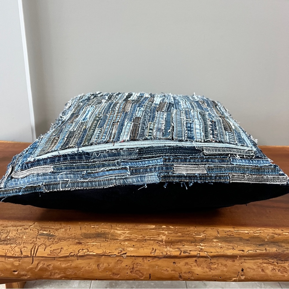 Dreamweavers upcycled denim jeans patchwork throw pillow. All shades of blue. - Picture 2 of 5